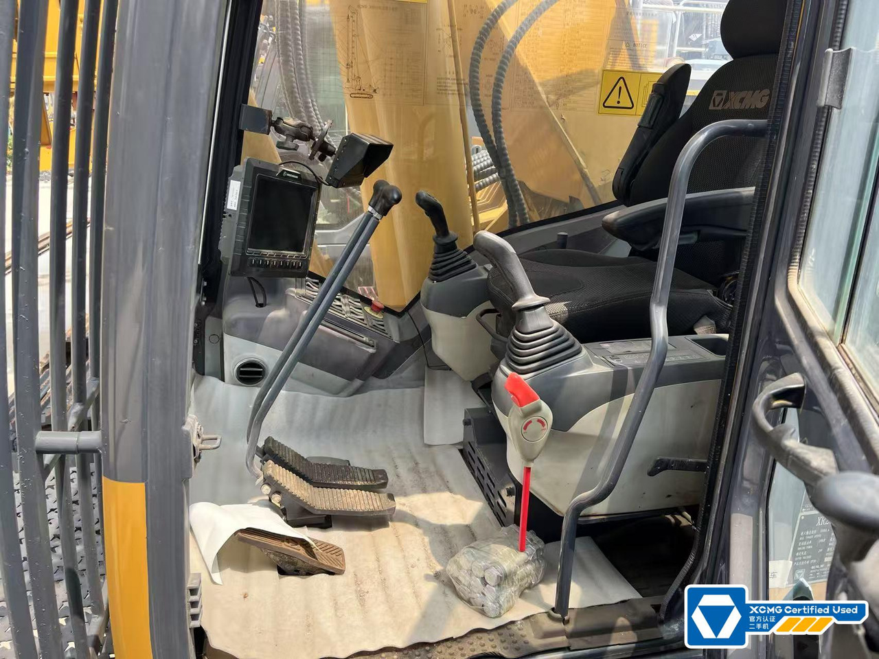 XCMG XR280D used hydraulic rotary drilling rig machine price - برج الحفر: صورة 5 XCMG XR280D used hydraulic rotary drilling rig machine price - برج الحفر: صورة 5