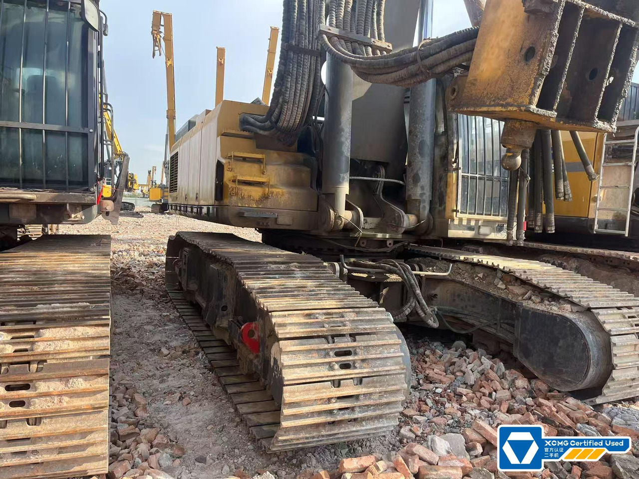 XCMG XR400E second hand rotary drilling rig price - آلات البناء: صورة 3 XCMG XR400E second hand rotary drilling rig price - آلات البناء: صورة 3
