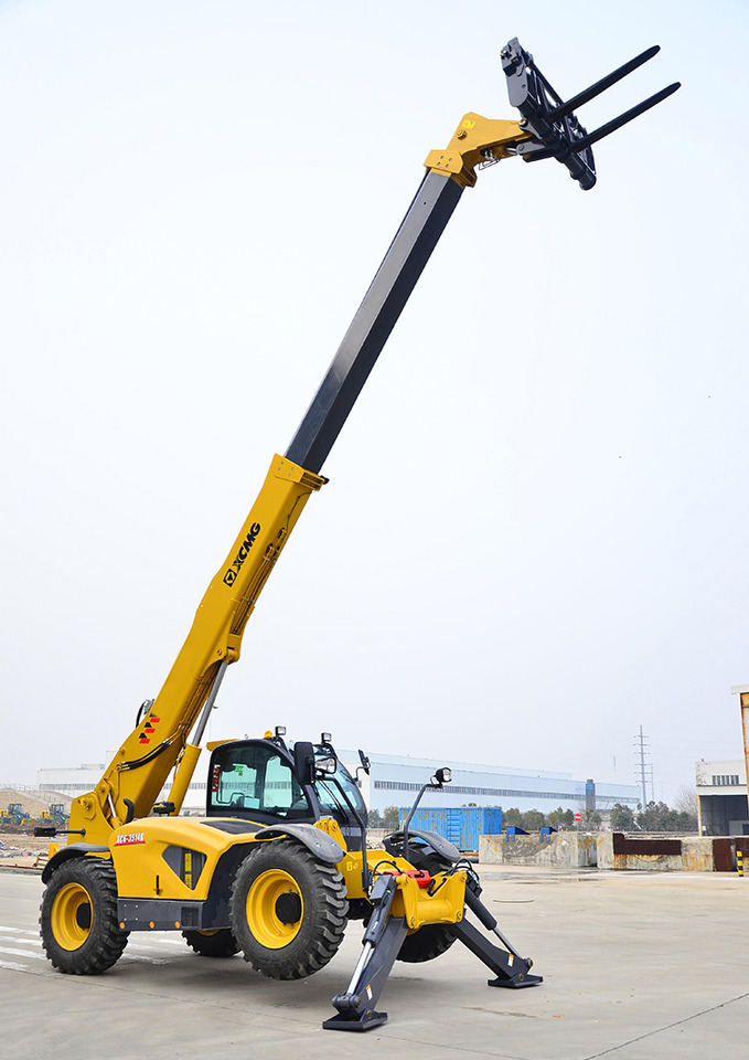 XCMG XTF1256K 5.4ton used diesel forklift loader telehandler for sale XCMG XTF1256K 5.4ton used diesel forklift loader telehandler for sale: صورة 6
