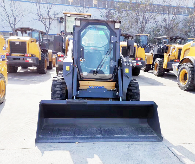XCMG official XC760K mini skid steer loader in stock - شيول صغير: صورة 4 XCMG official XC760K mini skid steer loader in stock - شيول صغير: صورة 4