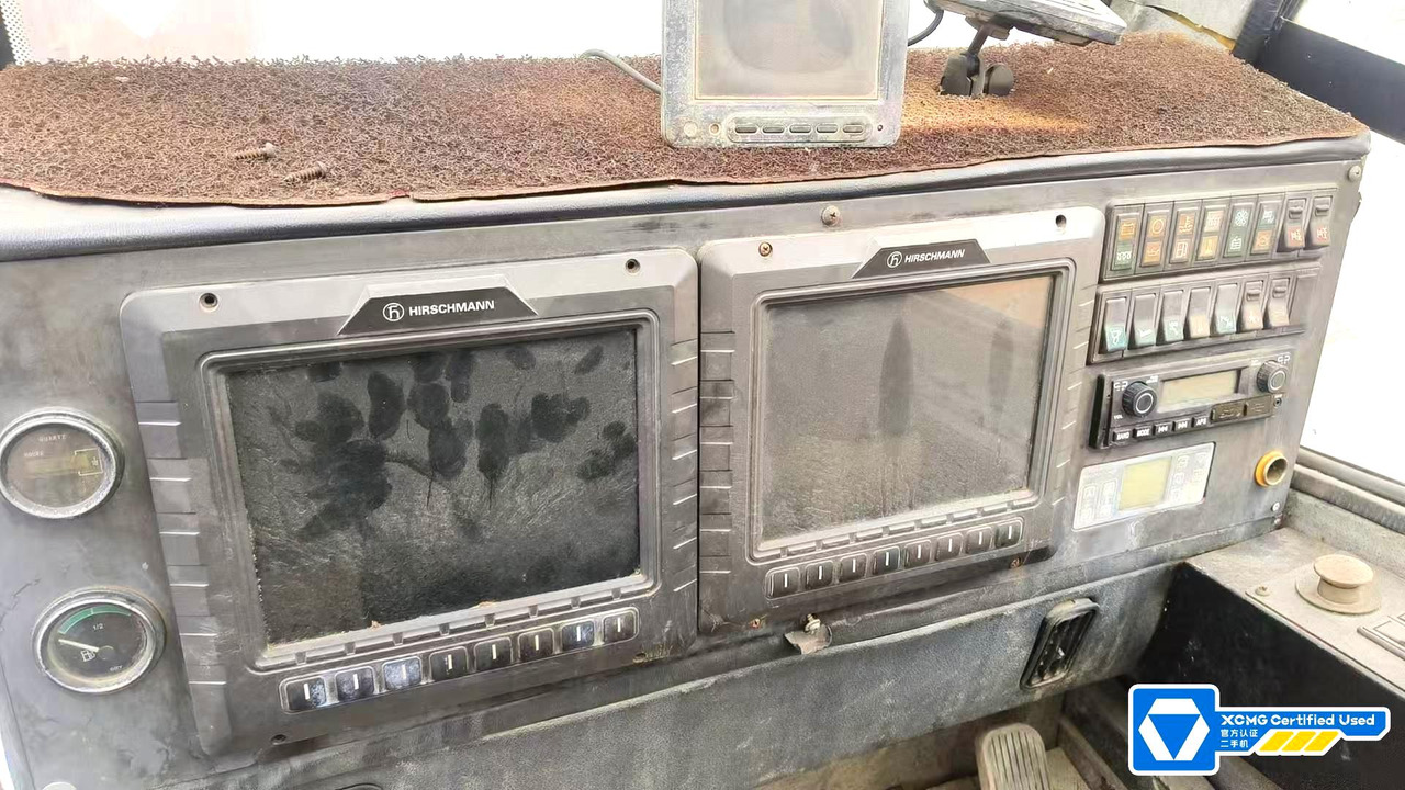 XCMG second hand large ton all terrain crane 650 ton QAY650 - رافعة لجميع التضاريس: صورة 2 XCMG second hand large ton all terrain crane 650 ton QAY650 - رافعة لجميع التضاريس: صورة 2