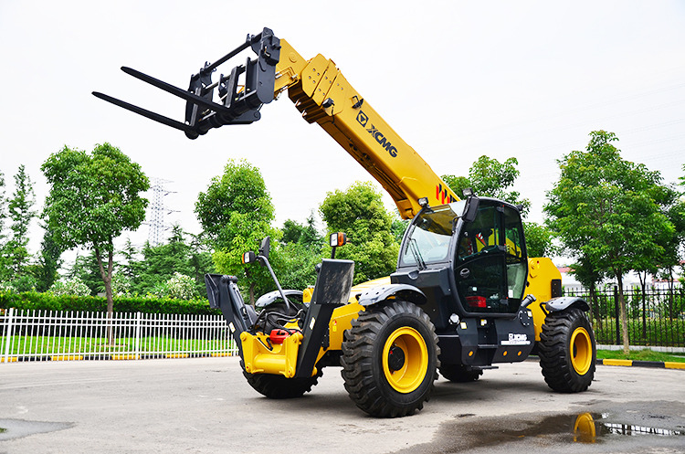 XCMG second hand telescopic boom forklift telehandler XC6-2506E price - رافعة تلسكوبية: صورة 5 XCMG second hand telescopic boom forklift telehandler XC6-2506E price - رافعة تلسكوبية: صورة 5