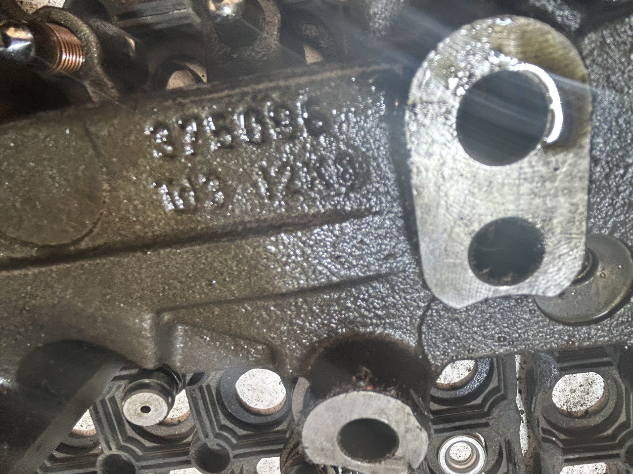 DAF VALVE LEVER ARMS KEYBOARD MX XF 480 - صمام: صورة 5 DAF VALVE LEVER ARMS KEYBOARD MX XF 480 - صمام: صورة 5