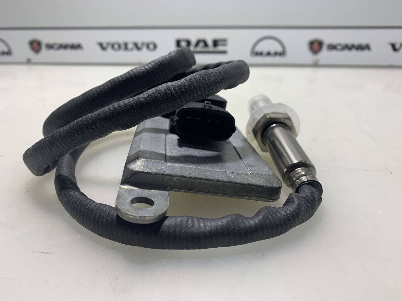 DAF XF 105/106 NOx 2011650 DAF XF 105 106 truck - جهاز استشعار - شاحنة: صورة 3 DAF XF 105/106 NOx 2011650 DAF XF 105 106 truck - جهاز استشعار - شاحنة: صورة 3