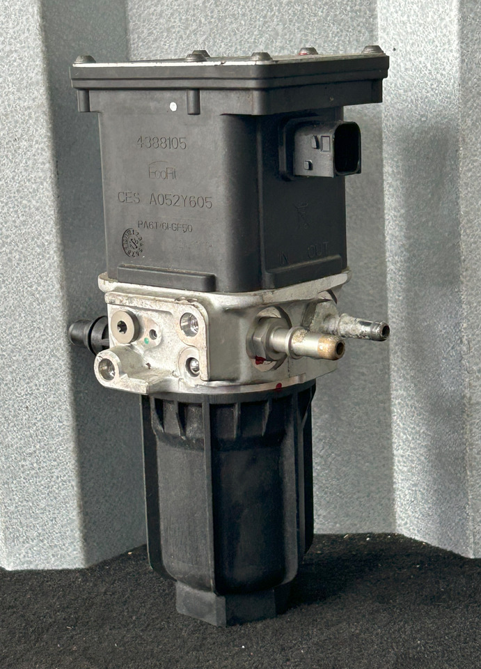 DAF XF 106 480 ADBLUE PUMP 4388105 A052Y605 - كاتم الصوت/الخمارات - شاحنة: صورة 3 DAF XF 106 480 ADBLUE PUMP 4388105 A052Y605 - كاتم الصوت/الخمارات - شاحنة: صورة 3