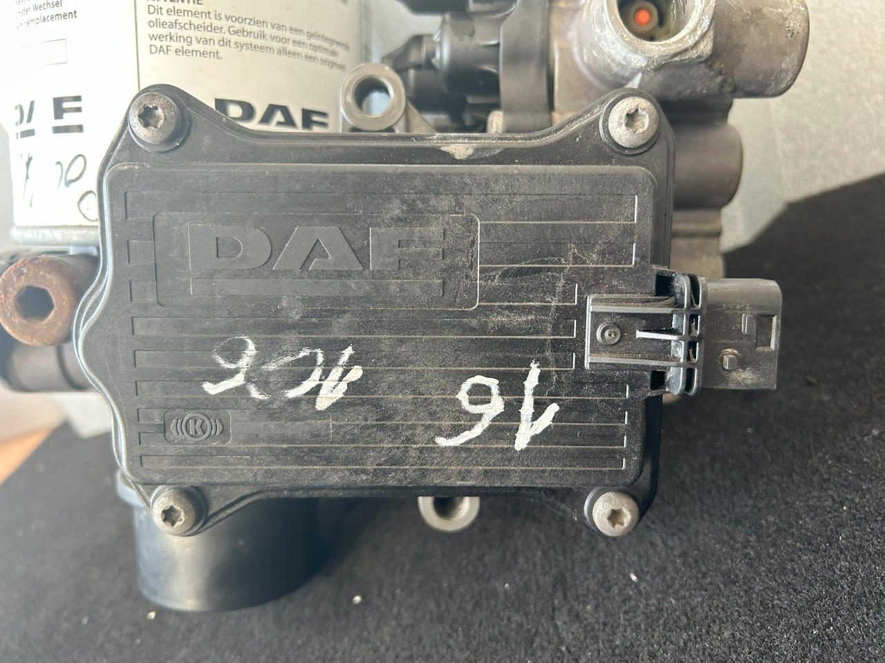 DAF XF 106 480 APU KIT ZEL2100 2027747 ( ELA1000 + AE6000) - صمام الفرامل: صورة 3 DAF XF 106 480 APU KIT ZEL2100 2027747 ( ELA1000 + AE6000) - صمام الفرامل: صورة 3