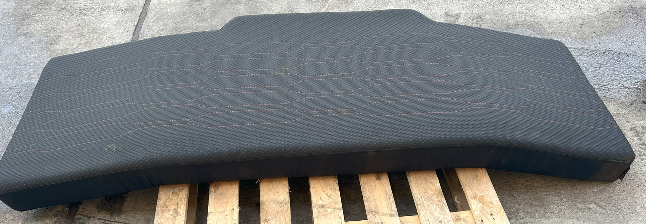 DAF XF 106 480 MATTRESS LOWER BED COMFORT - الكابينة والداخلية: صورة 2 DAF XF 106 480 MATTRESS LOWER BED COMFORT - الكابينة والداخلية: صورة 2