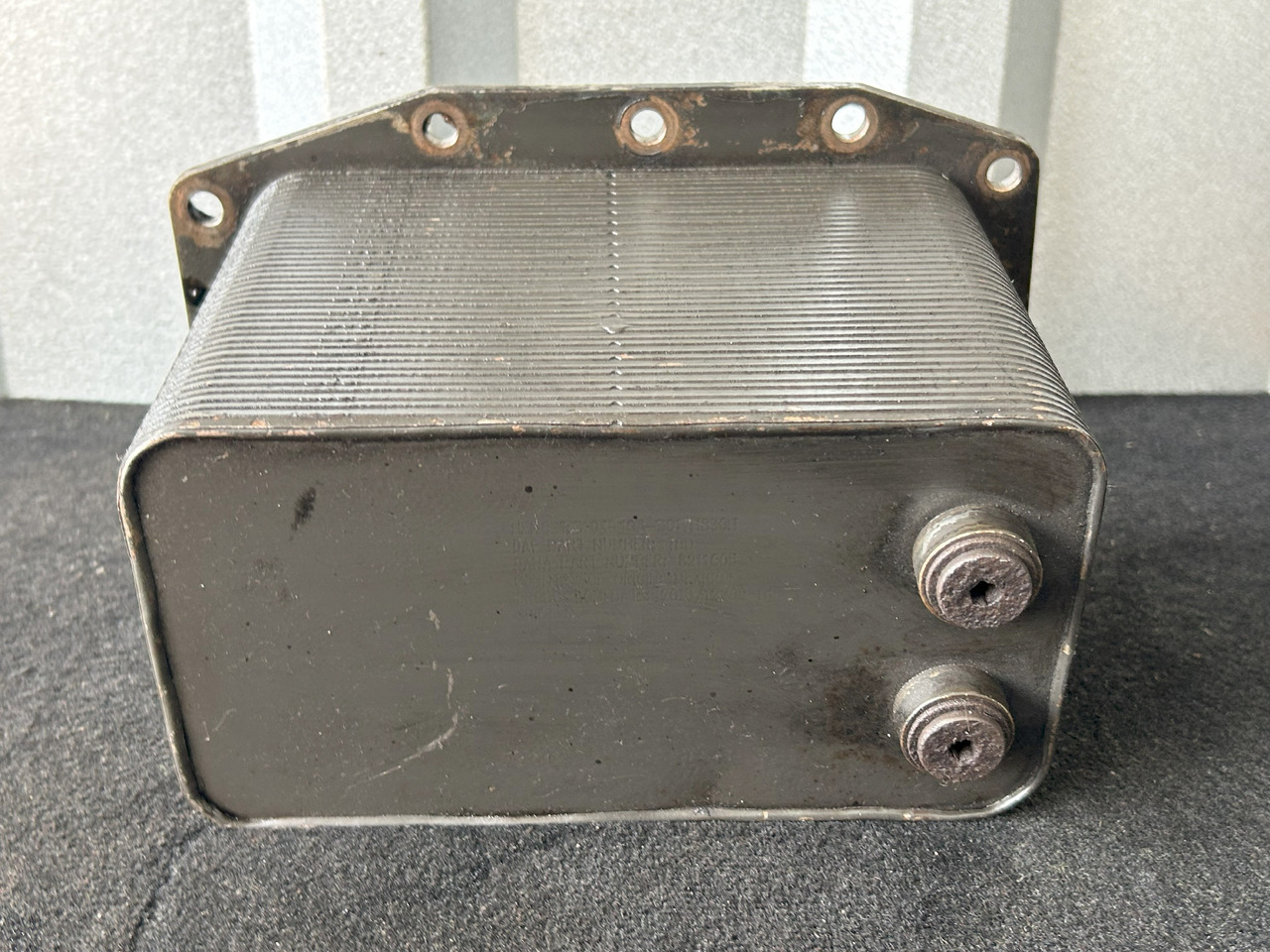 DAF XF 106 MX-11 44 OIL COOLER - مبرد الزيت: صورة 4 DAF XF 106 MX-11 44 OIL COOLER - مبرد الزيت: صورة 4