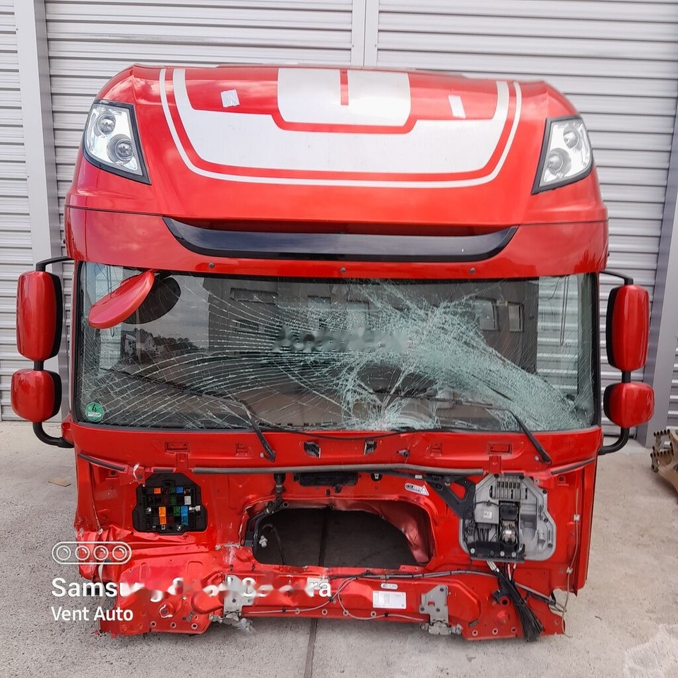 DAF XF 106 SUPER SPACE CAB LIFT FAHRERHAUS CABINE truck - كابينة - شاحنة: صورة 1 DAF XF 106 SUPER SPACE CAB LIFT FAHRERHAUS CABINE truck - كابينة - شاحنة: صورة 1