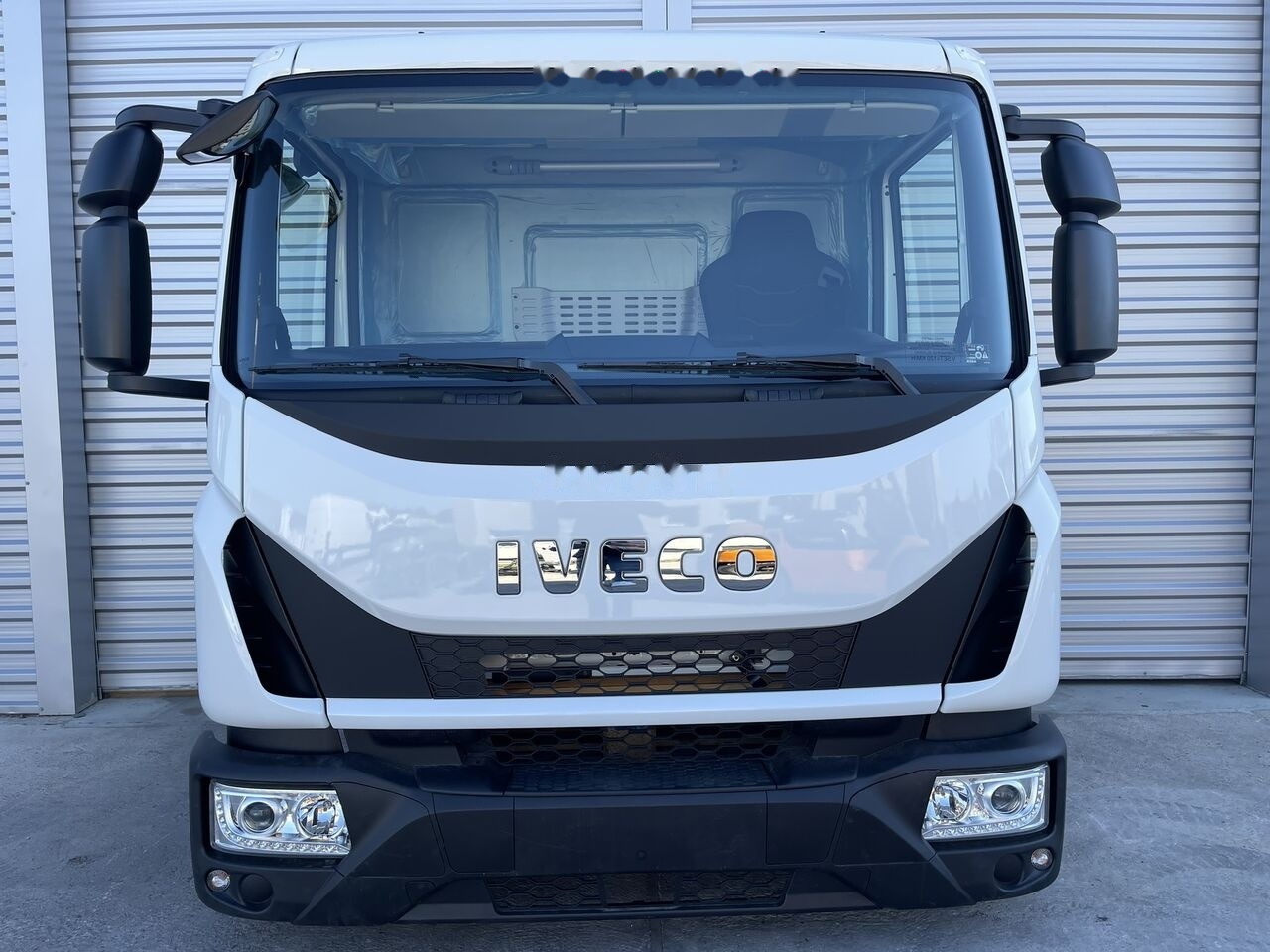 IVECO Eurocargo for IVECO Eurocargo DAY cabine - كابينة - سيارة: صورة 4 IVECO Eurocargo for IVECO Eurocargo DAY cabine - كابينة - سيارة: صورة 4