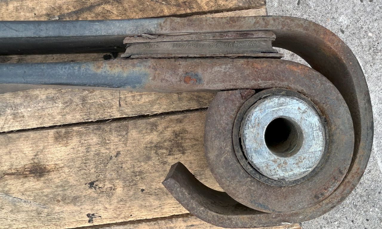MERCEDES 2-LEAF SPRING MERCEDES ACTROS - تعليق الصلب: صورة 5 MERCEDES 2-LEAF SPRING MERCEDES ACTROS - تعليق الصلب: صورة 5