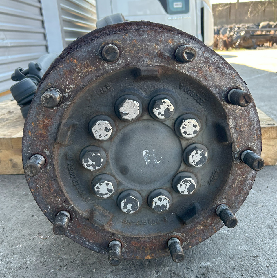 MERCEDES ACTROS MP4   AXLE + HUBS FRONT - المحور الأمامي - شاحنة: صورة 4 MERCEDES ACTROS MP4   AXLE + HUBS FRONT - المحور الأمامي - شاحنة: صورة 4