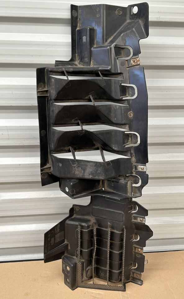 هيكل السيارة الخارجية - شاحنة MERCEDES-BENZ ACTROS MP4 BIGSPACE ENGINE SOUNDPROOFING COVER KIT: صورة 21 هيكل السيارة الخارجية - شاحنة MERCEDES-BENZ ACTROS MP4 BIGSPACE ENGINE SOUNDPROOFING COVER KIT: صورة 21