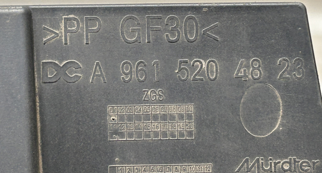 هيكل السيارة الخارجية - شاحنة MERCEDES-BENZ ACTROS MP4 BIGSPACE ENGINE SOUNDPROOFING COVER KIT: صورة 23 هيكل السيارة الخارجية - شاحنة MERCEDES-BENZ ACTROS MP4 BIGSPACE ENGINE SOUNDPROOFING COVER KIT: صورة 23