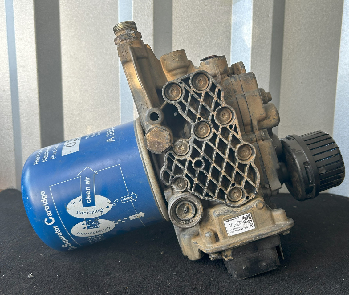 MERCEDES-BENZ AROCS MP4 EAPU AIR DRYER - أجزاء الفرامل - شاحنة: صورة 1 MERCEDES-BENZ AROCS MP4 EAPU AIR DRYER - أجزاء الفرامل - شاحنة: صورة 1