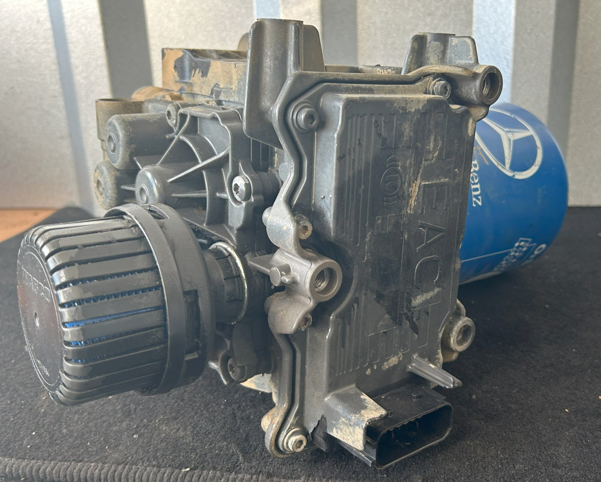 MERCEDES-BENZ AROCS MP4 EAPU AIR DRYER - أجزاء الفرامل - شاحنة: صورة 3 MERCEDES-BENZ AROCS MP4 EAPU AIR DRYER - أجزاء الفرامل - شاحنة: صورة 3