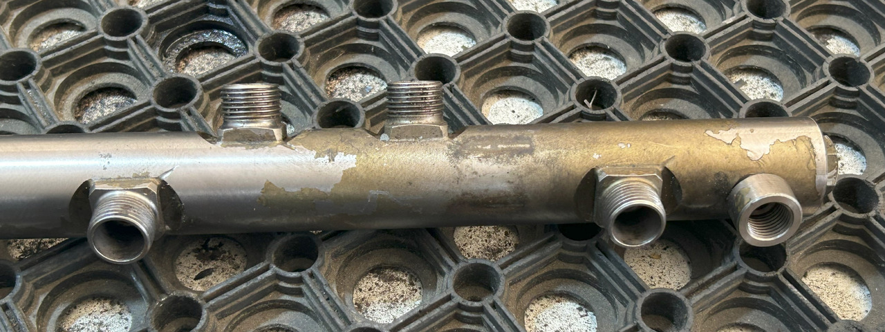 MERCEDES-BENZ Commonrail pressure pipe ACTROS MP4 - نظام الوقود - شاحنة: صورة 3 MERCEDES-BENZ Commonrail pressure pipe ACTROS MP4 - نظام الوقود - شاحنة: صورة 3