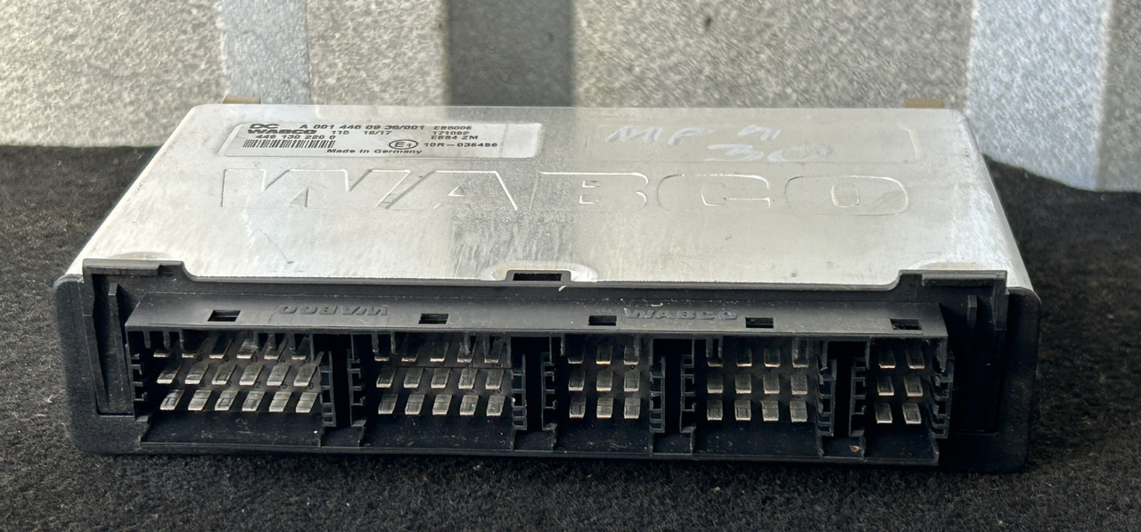 MERCEDES EBS CONTROLLER ACTROS MP4 - وحدة تحكم الكتروني: صورة 4 MERCEDES EBS CONTROLLER ACTROS MP4 - وحدة تحكم الكتروني: صورة 4