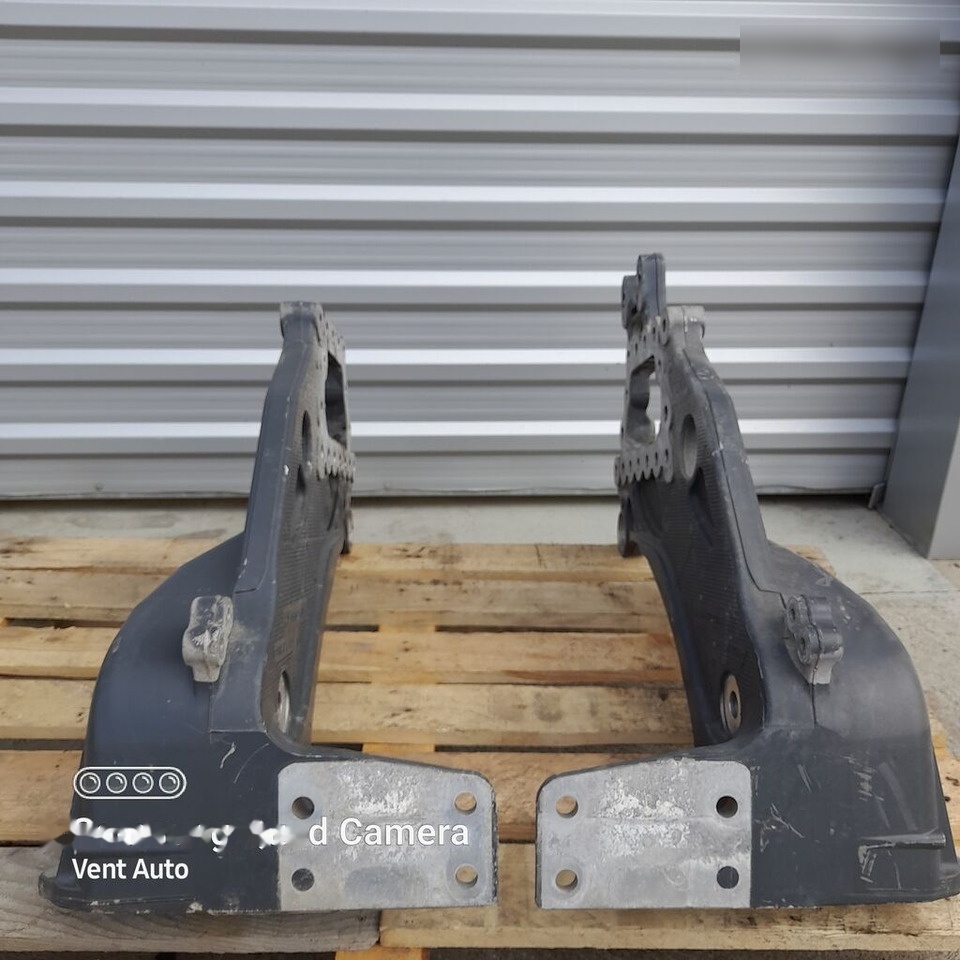 MOCOWANIE/ WSPORNIK RESORA RIGHT Mercedes-Benz ACTROS MP4 A9603224001 Mercedes-Benz A9603224001 - تعليق الكابينة - شاحنة: صورة 4 MOCOWANIE/ WSPORNIK RESORA RIGHT Mercedes-Benz ACTROS MP4 A9603224001 Mercedes-Benz A9603224001 - تعليق الكابينة - شاحنة: صورة 4