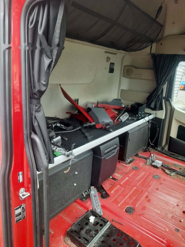 كابينة - شاحنة Mercedes-Benz ACTROS MP4   truck: صورة 10