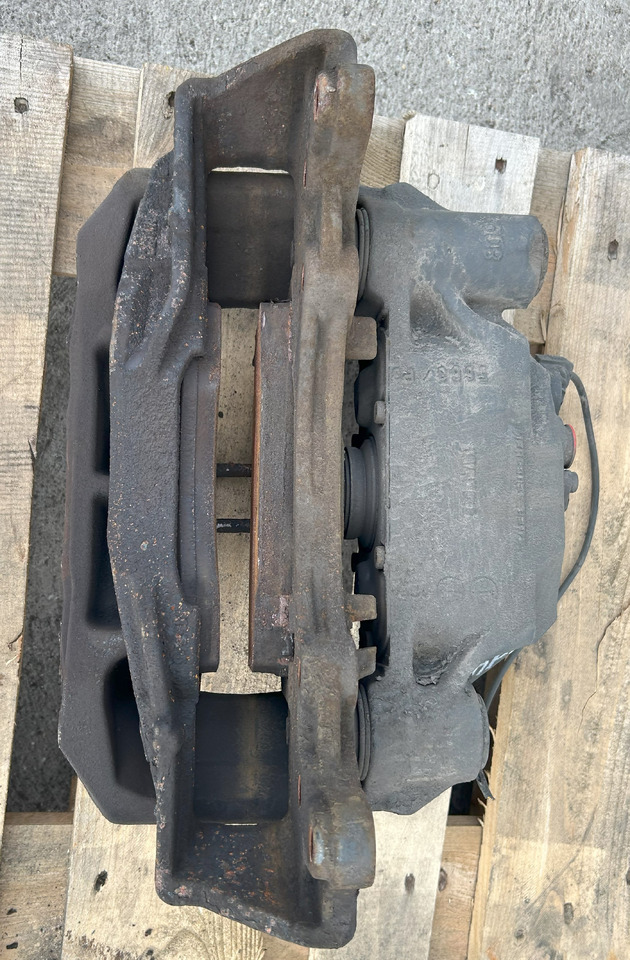 WABCO BRAKE CALIPER REAR RIGHT MERCEDES ACTROS MP4 - مسماك الفرامل: صورة 5 WABCO BRAKE CALIPER REAR RIGHT MERCEDES ACTROS MP4 - مسماك الفرامل: صورة 5