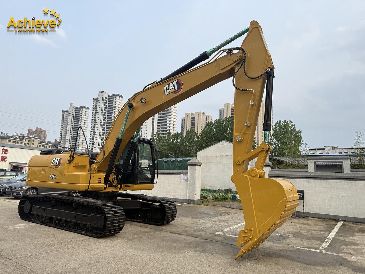 CATERPILLAR 2021 3100h 323GX Net Power - ISO 9249 123.7 kW Operating weight 21800 kg Maximum digging depth 6660 mm【ACHIEVE】 TOP CONDITION!!! - حفار زحاف: صورة 1 CATERPILLAR 2021 3100h 323GX Net Power - ISO 9249 123.7 kW Operating weight 21800 kg Maximum digging depth 6660 mm【ACHIEVE】 TOP CONDITION!!! - حفار زحاف: صورة 1