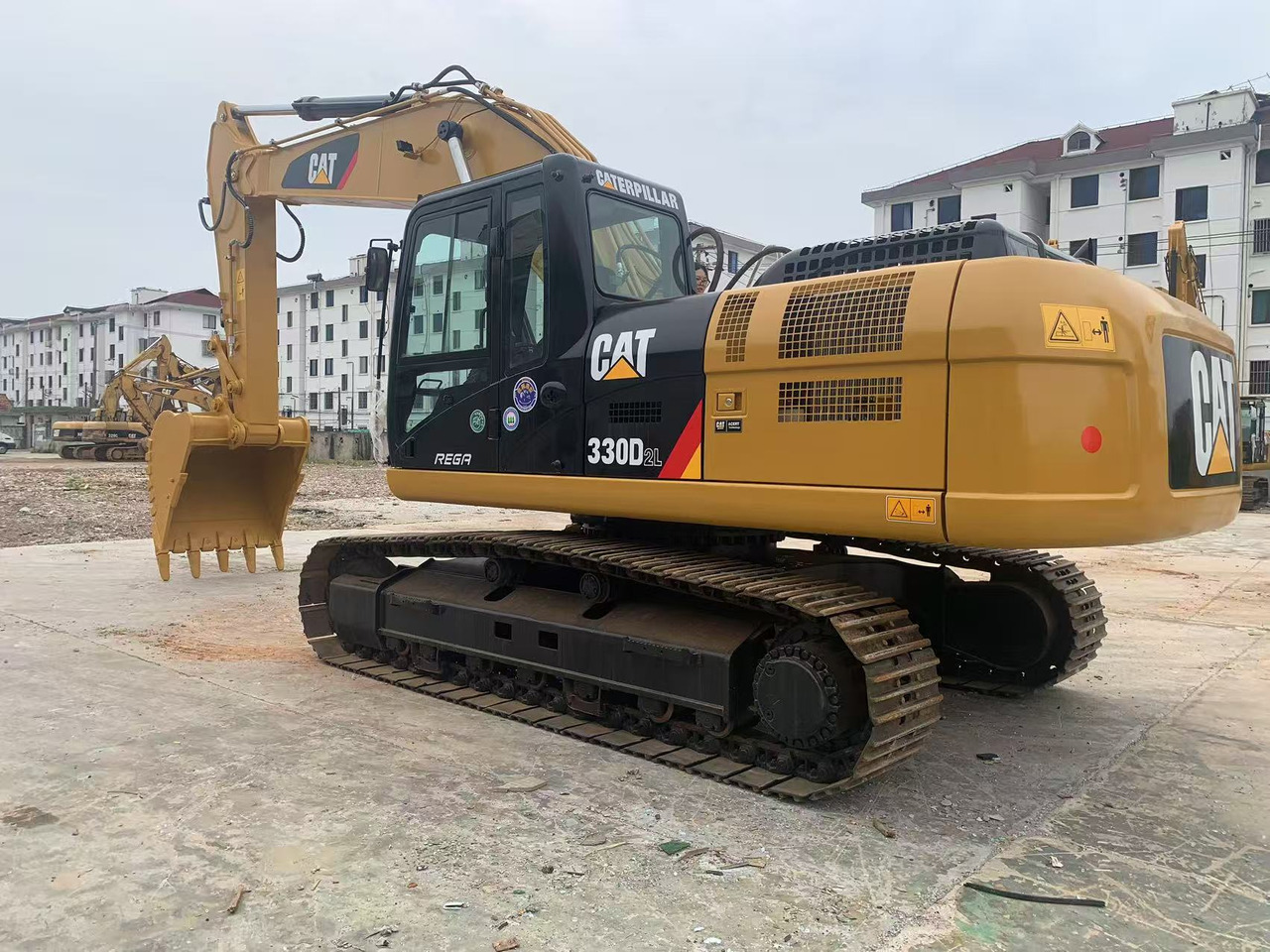 Caterpillar 330C, 330D Excavator 30 ton Japan Origin Mining Machine - حفار زحاف: صورة 4 Caterpillar 330C, 330D Excavator 30 ton Japan Origin Mining Machine - حفار زحاف: صورة 4