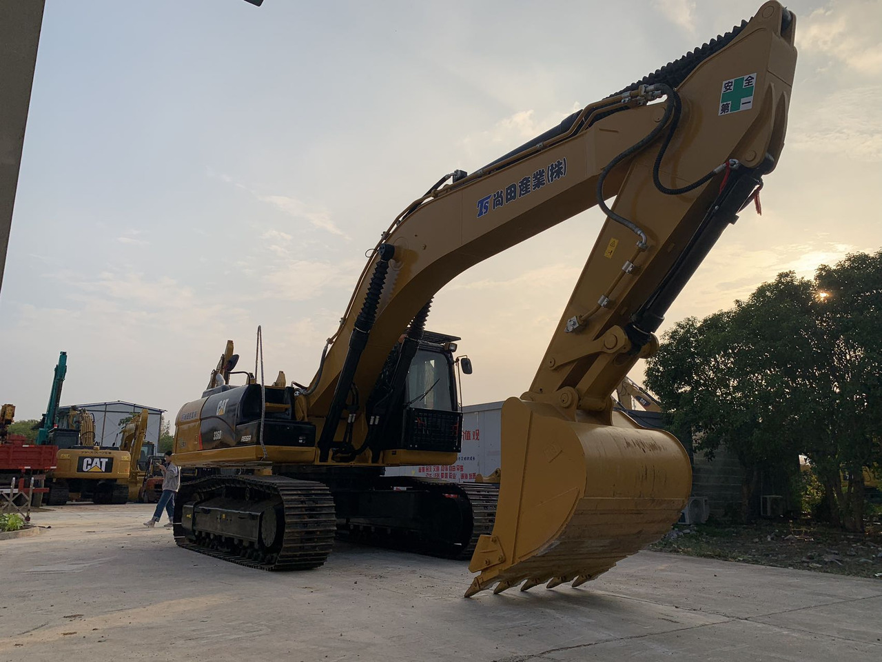 Caterpillar 36 ton Excavator CAT 336D, 336DL Mining Equipment - حفار زحاف: صورة 3 Caterpillar 36 ton Excavator CAT 336D, 336DL Mining Equipment - حفار زحاف: صورة 3