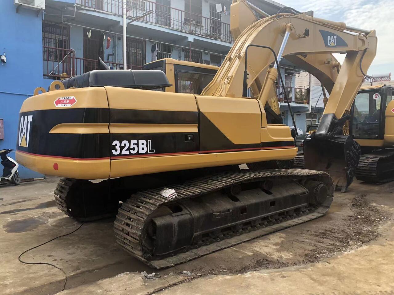 Caterpillar Cat 325B 325BL - حفار زحاف: صورة 1 Caterpillar Cat 325B 325BL - حفار زحاف: صورة 1