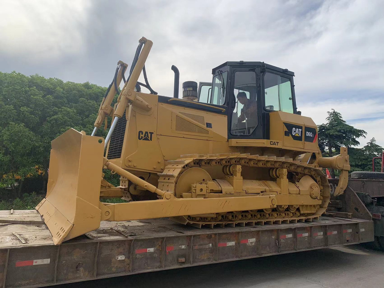 Caterpillar D6G, D6G2 Bulldozer Good Price Secondhand CAT Tracked Tractor - جرافة: صورة 4 Caterpillar D6G, D6G2 Bulldozer Good Price Secondhand CAT Tracked Tractor - جرافة: صورة 4