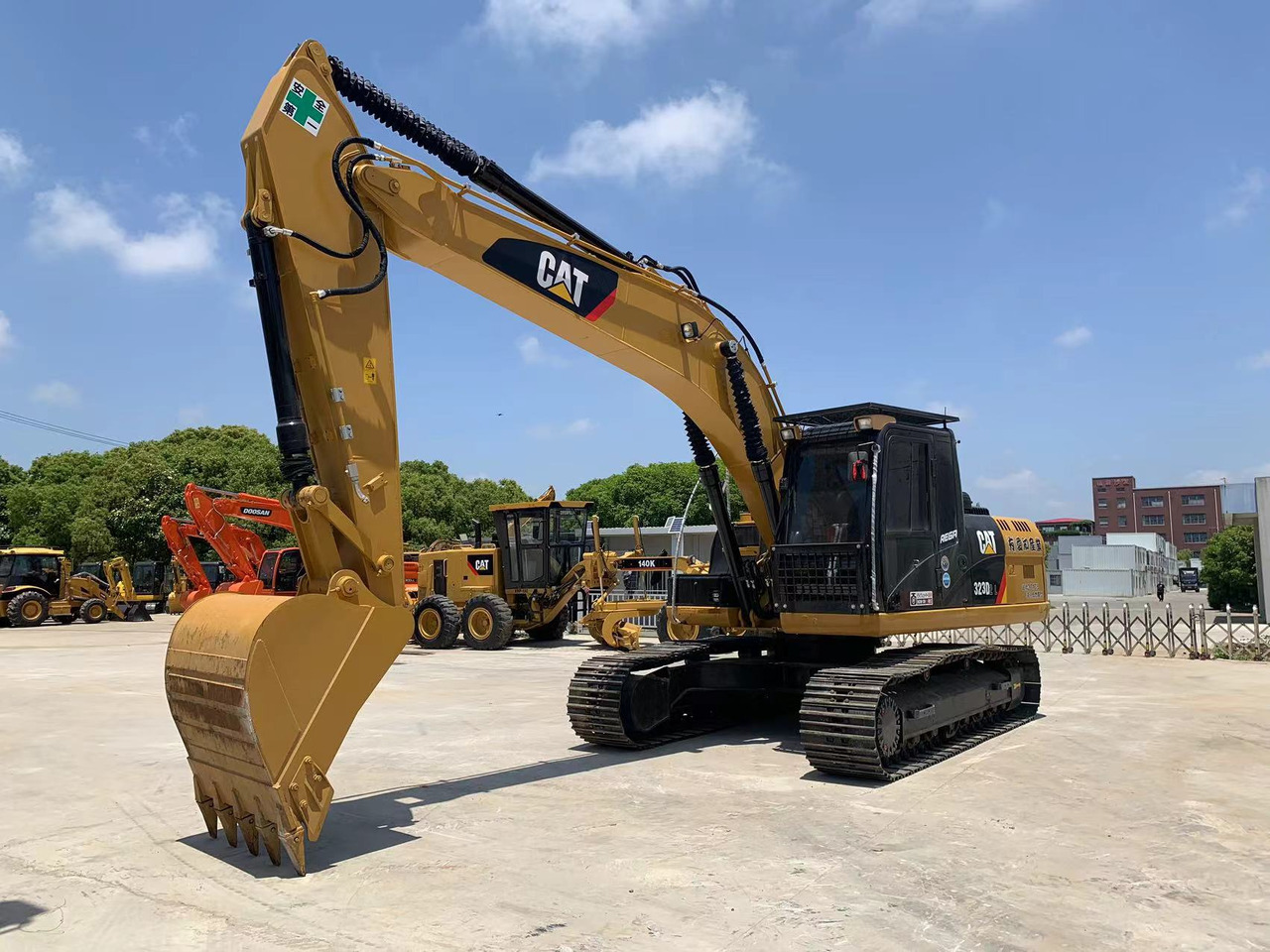 Caterpillar Excavator 320, 323 with Mechanical Engine Mitsubishi S6K - حفار زحاف: صورة 4 Caterpillar Excavator 320, 323 with Mechanical Engine Mitsubishi S6K - حفار زحاف: صورة 4