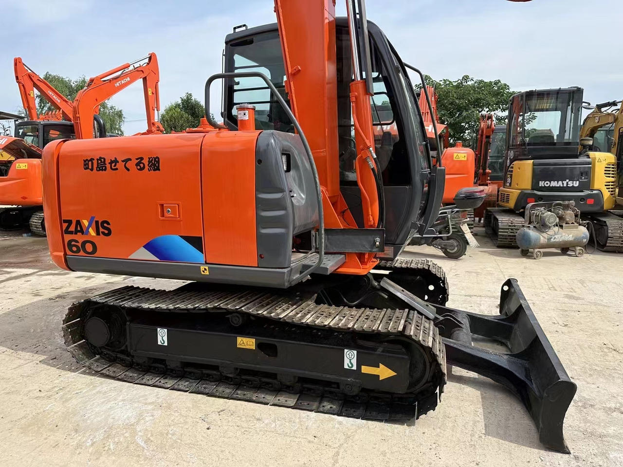 Hitachi ZX60 Mini Excavator Cheap Machine - حفار زحاف: صورة 2 Hitachi ZX60 Mini Excavator Cheap Machine - حفار زحاف: صورة 2