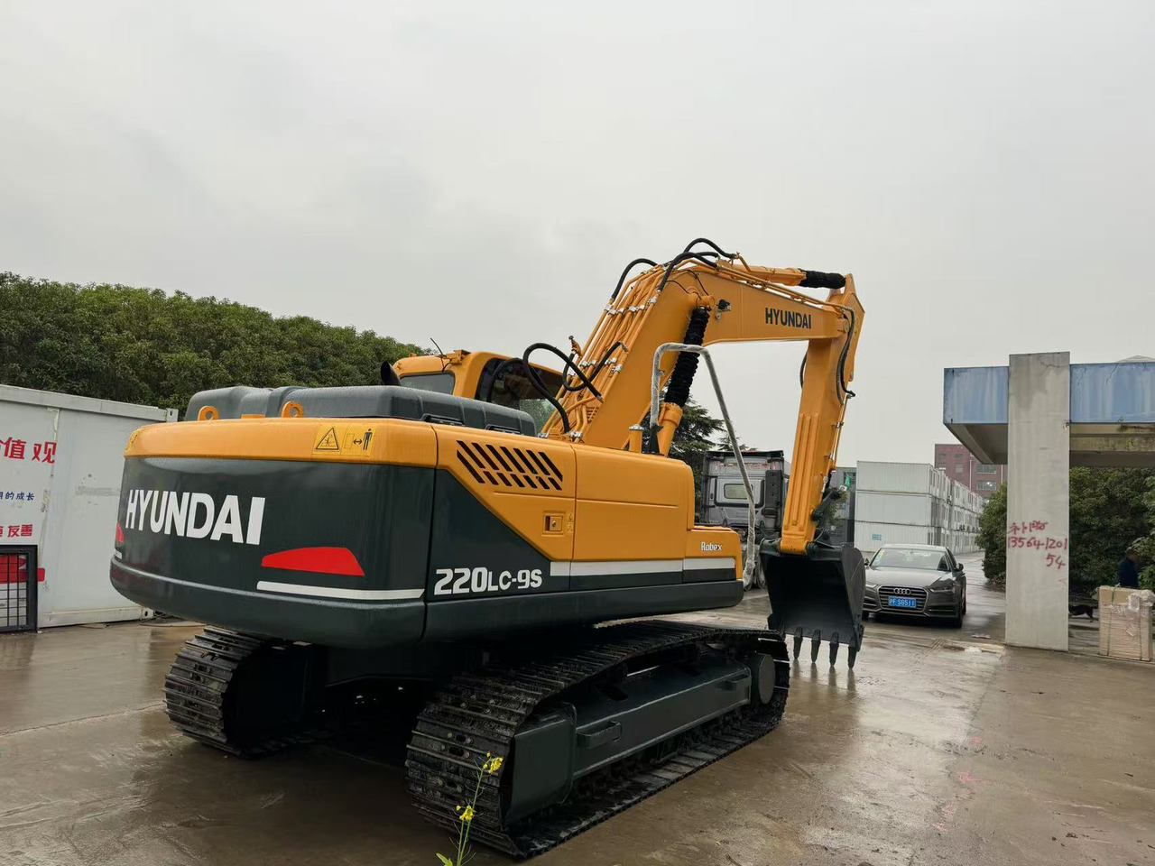 Hyundai 220LC-9S Good Price Used Korea Excavator - حفار زحاف: صورة 5 Hyundai 220LC-9S Good Price Used Korea Excavator - حفار زحاف: صورة 5