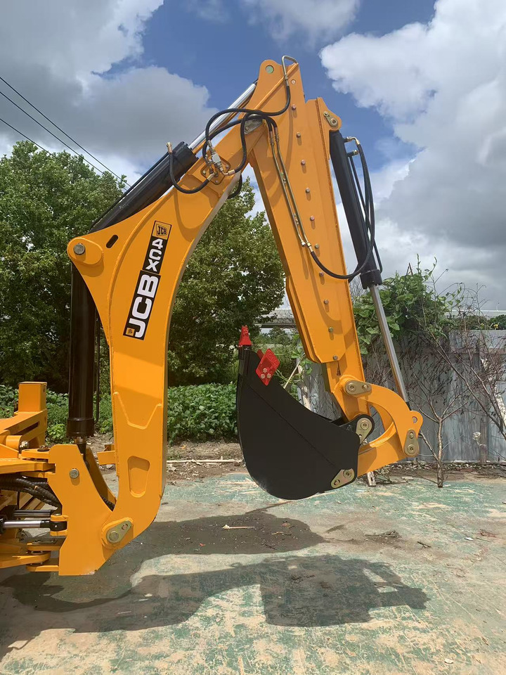 JCB 4X4 Backhoe Loader 4CX, 3CX - جرافة حفار: صورة 2 JCB 4X4 Backhoe Loader 4CX, 3CX - جرافة حفار: صورة 2