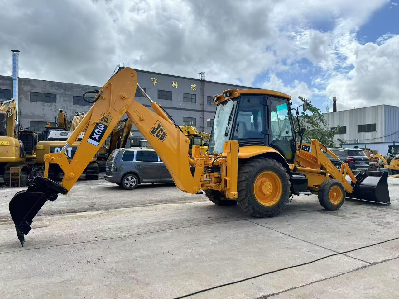 JCB 4x4 Backhoe Loader 3CX Used Condition - جرافة حفار: صورة 3 JCB 4x4 Backhoe Loader 3CX Used Condition - جرافة حفار: صورة 3