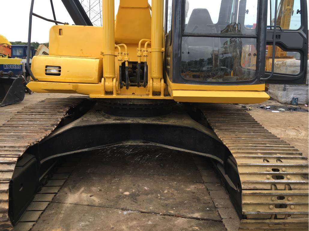 KOMATSU PC22 used excavator Japanese construction machine PC220-6 excavator - حفار زحاف: صورة 5 KOMATSU PC22 used excavator Japanese construction machine PC220-6 excavator - حفار زحاف: صورة 5