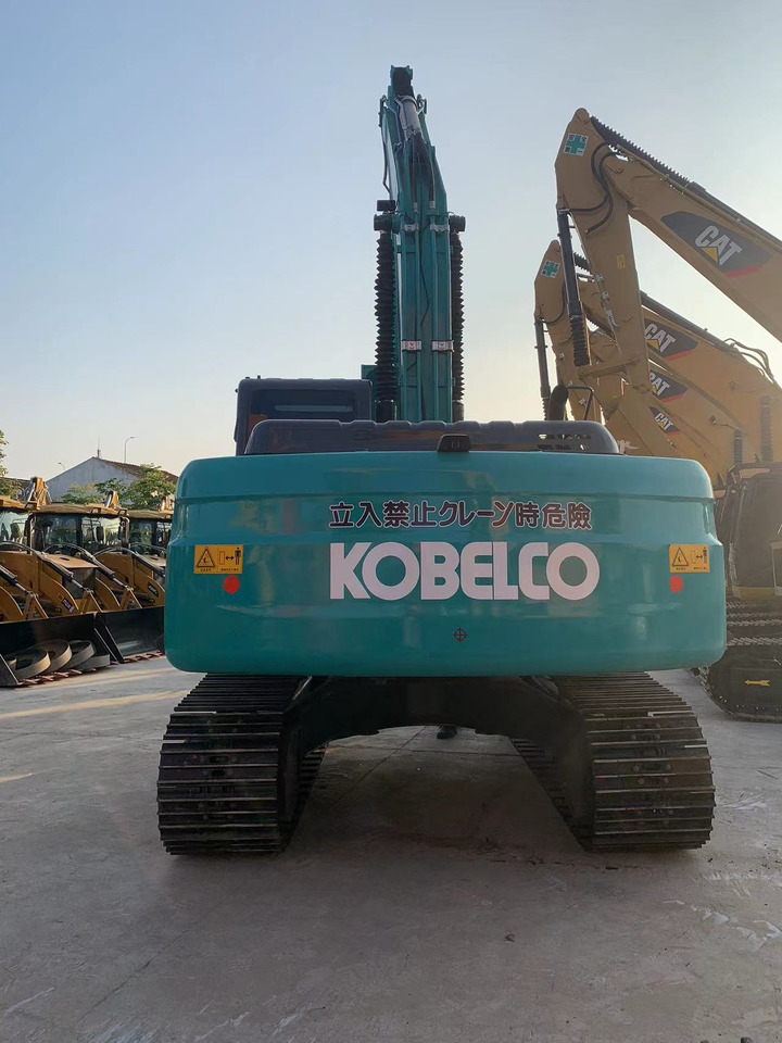 Kobelco Secondhand Excavator SK200 Cheap price - حفار زحاف: صورة 2 Kobelco Secondhand Excavator SK200 Cheap price - حفار زحاف: صورة 2
