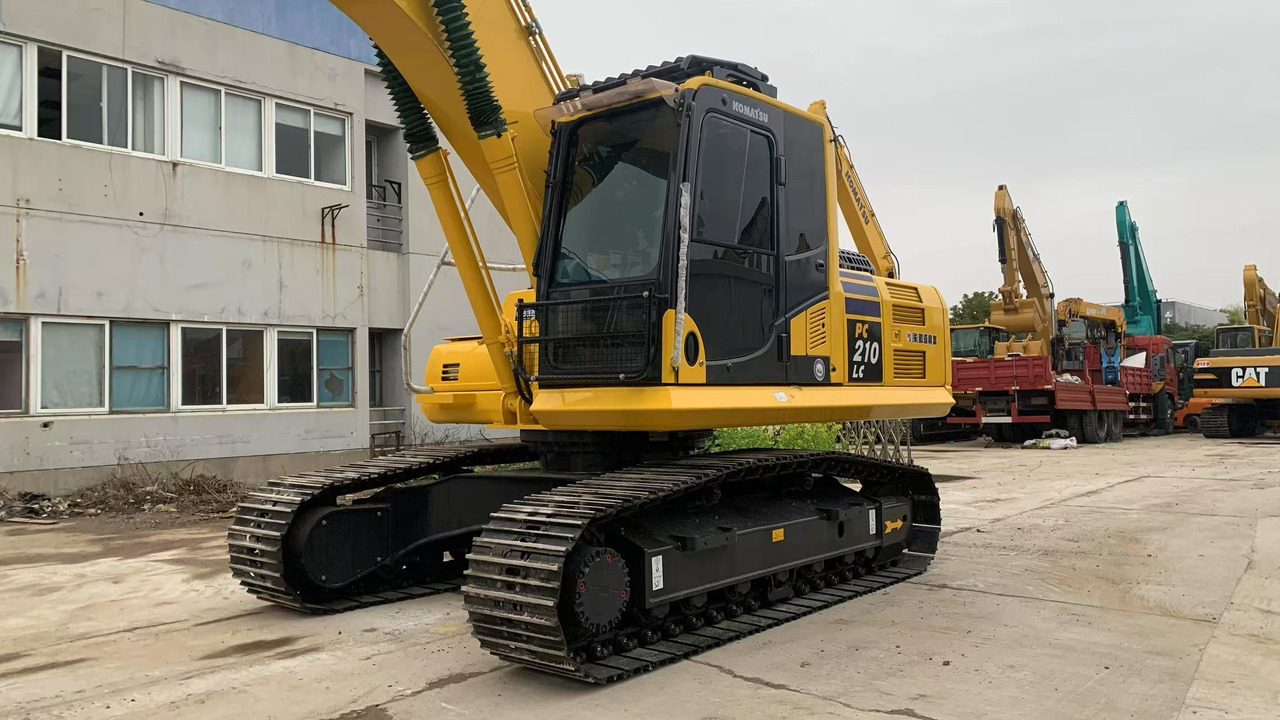 Komatsu 21 ton Excavator PC210 Good Price for PNG - حفار زحاف: صورة 5 Komatsu 21 ton Excavator PC210 Good Price for PNG - حفار زحاف: صورة 5