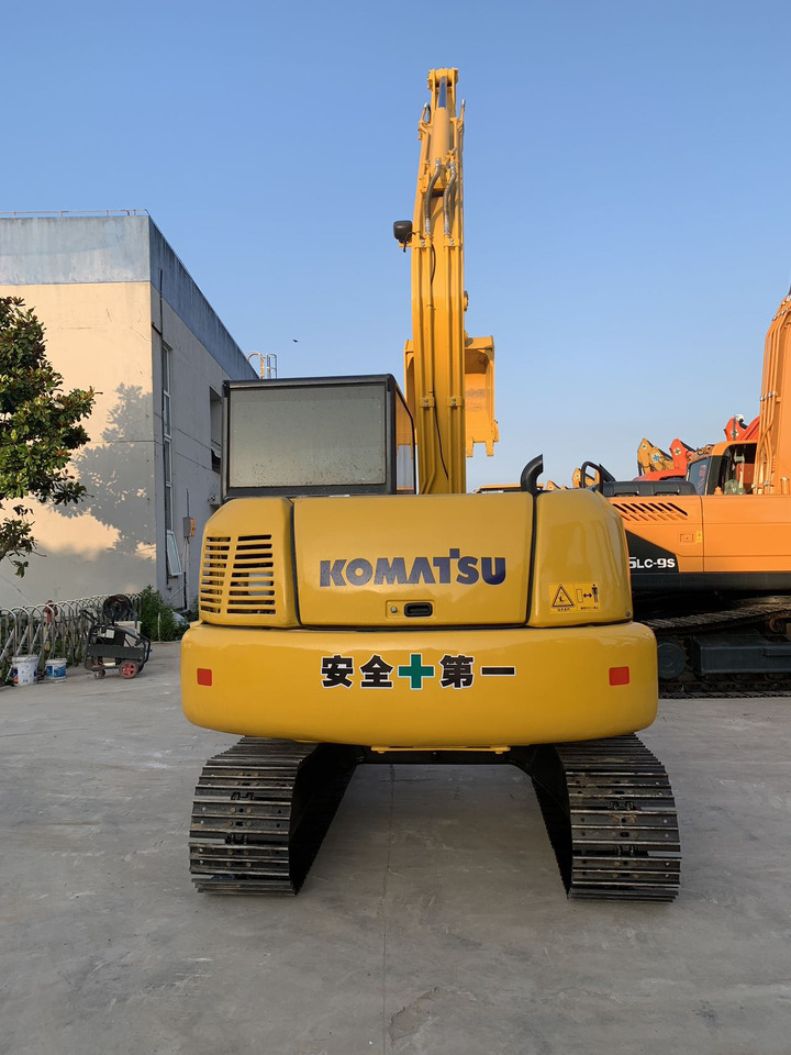 Komatsu Mini Excavator PC70 Japan Origin Good Price - حفار زحاف: صورة 5 Komatsu Mini Excavator PC70 Japan Origin Good Price - حفار زحاف: صورة 5