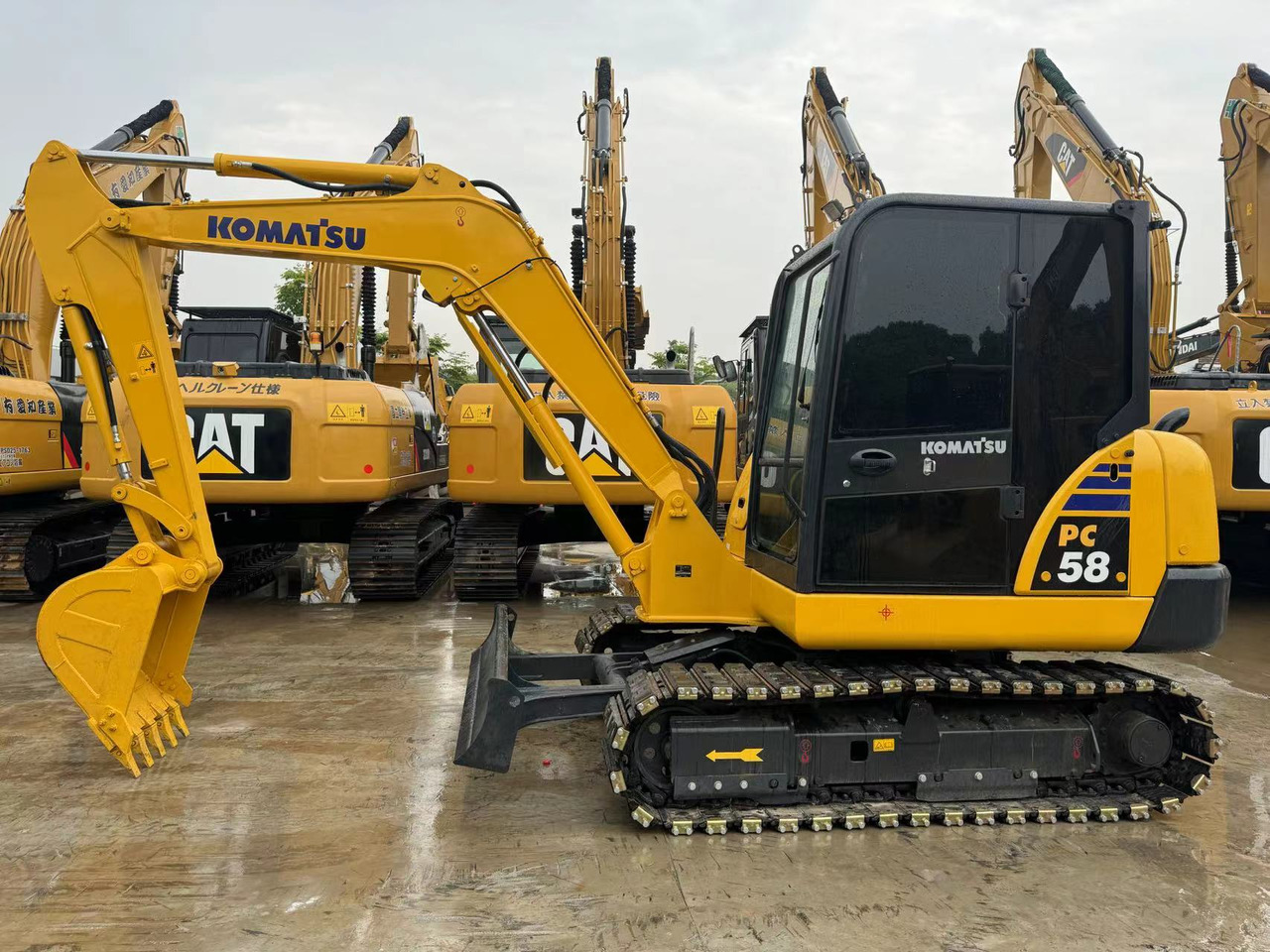 Komatsu PC58, PC56, PC55 Small Excavator With Rubber Tracks - حفار زحاف: صورة 4 Komatsu PC58, PC56, PC55 Small Excavator With Rubber Tracks - حفار زحاف: صورة 4