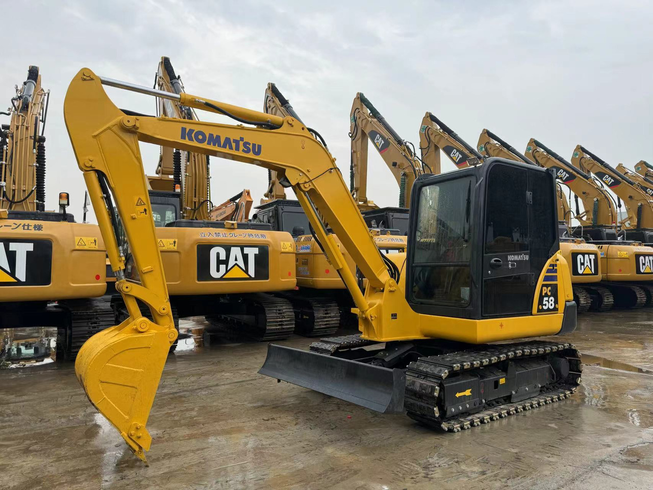 Komatsu PC58, PC56, PC55 Small Excavator With Rubber Tracks - حفار زحاف: صورة 3 Komatsu PC58, PC56, PC55 Small Excavator With Rubber Tracks - حفار زحاف: صورة 3