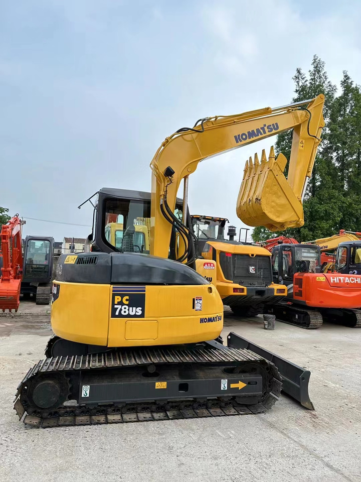 Komatsu PC78US Mini Excavator Good Price on Sale - حفار زحاف: صورة 1 Komatsu PC78US Mini Excavator Good Price on Sale - حفار زحاف: صورة 1