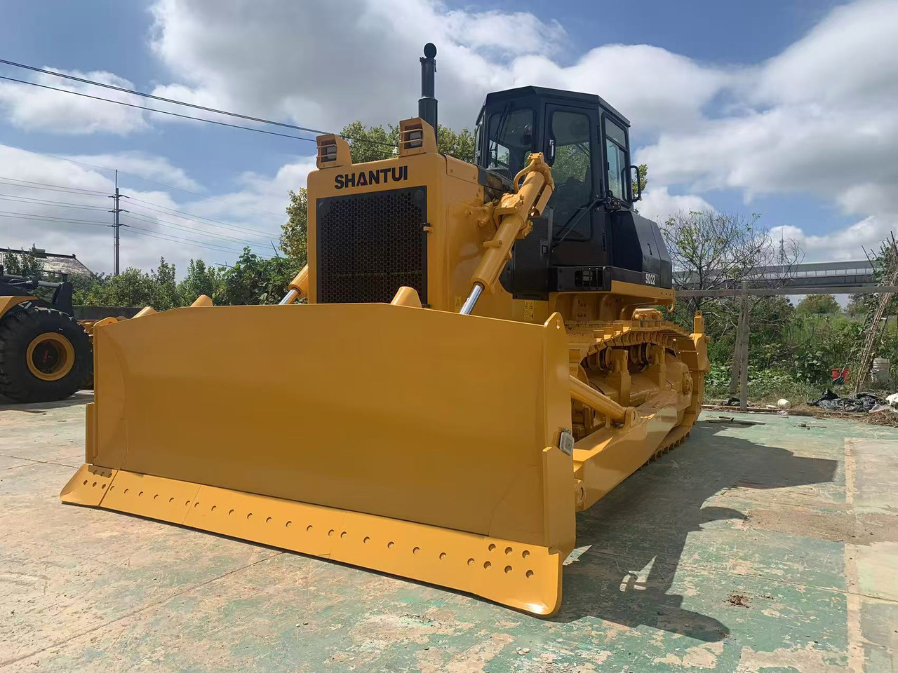 SHANTUI Bulldozer SD22, SD32, SD16 Secondhand Condition - جرافة: صورة 4 SHANTUI Bulldozer SD22, SD32, SD16 Secondhand Condition - جرافة: صورة 4