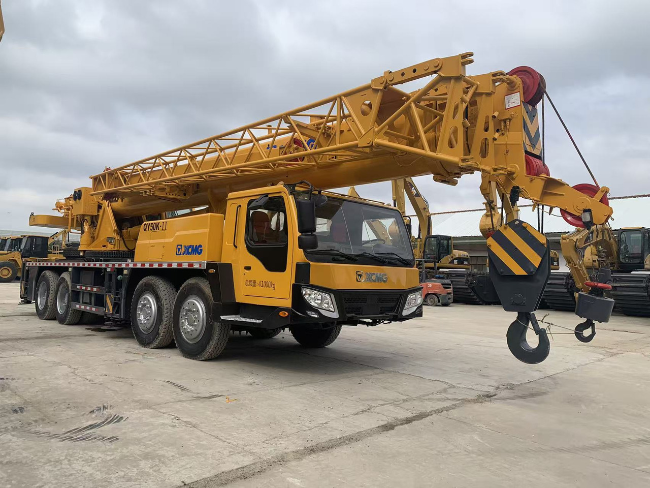 XCMG Truck Crane QY50K, QY65K, QY70K Good Price on Sale - موبايل كرين: صورة 1 XCMG Truck Crane QY50K, QY65K, QY70K Good Price on Sale - موبايل كرين: صورة 1
