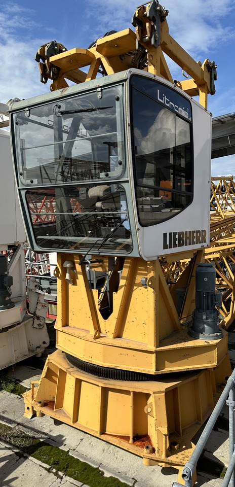 LIEBHERR 280 EC-H 12 Litronic - رافعة برجية: صورة 1 LIEBHERR 280 EC-H 12 Litronic - رافعة برجية: صورة 1
