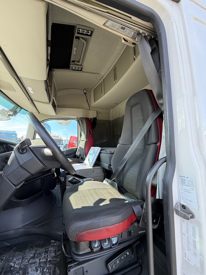 Volvo FH 500 6x2 - وحدة جر: صورة 5 Volvo FH 500 6x2 - وحدة جر: صورة 5