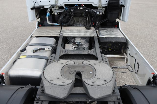 وحدة جر Mercedes-Benz Actros 1853 LS: صورة 7