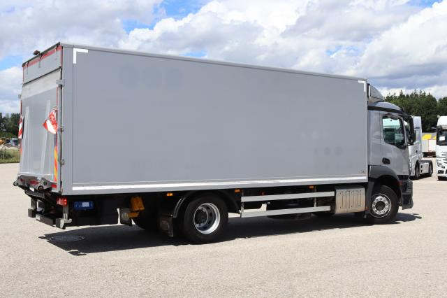 Mercedes-Benz Antos 1833 L - شاحنة مقفلة: صورة 4 Mercedes-Benz Antos 1833 L - شاحنة مقفلة: صورة 4