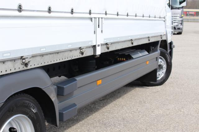 Mercedes-Benz Atego 1224 L - شاحنة ستارة: صورة 5 Mercedes-Benz Atego 1224 L - شاحنة ستارة: صورة 5