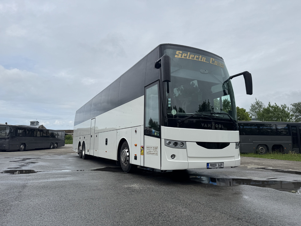 Van Hool EX17H - مركبة كوتش: صورة 1 Van Hool EX17H - مركبة كوتش: صورة 1